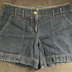 Ann Taylor high waist Jean shorts US size 8